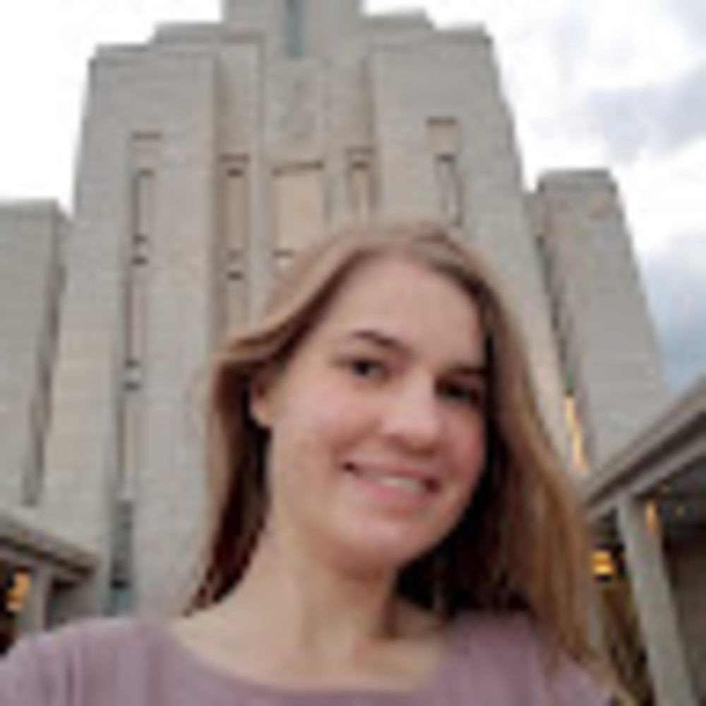 Meet your Posher, Amanda